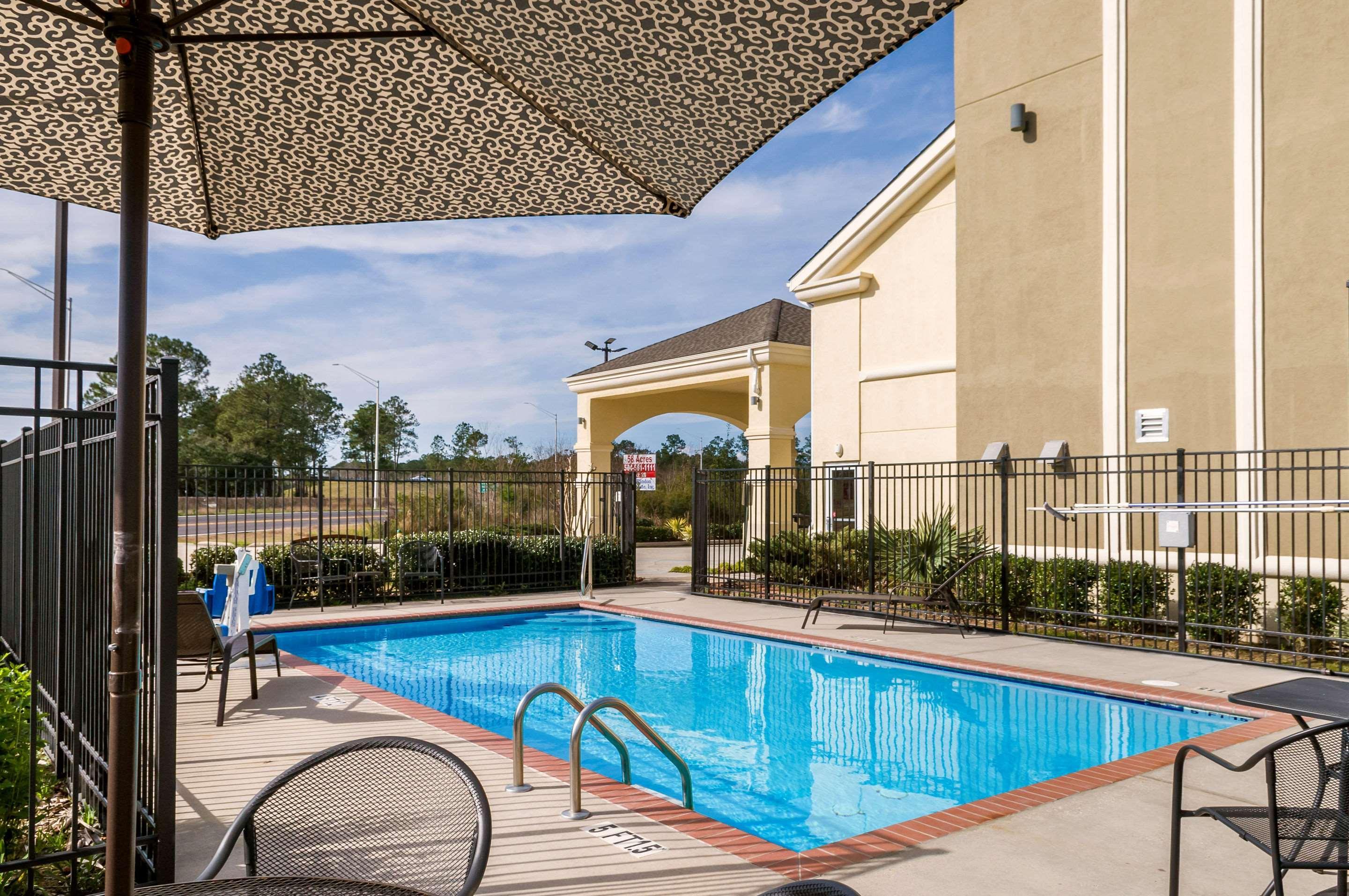 Quality Inn & Suites Slidell Exteriör bild
